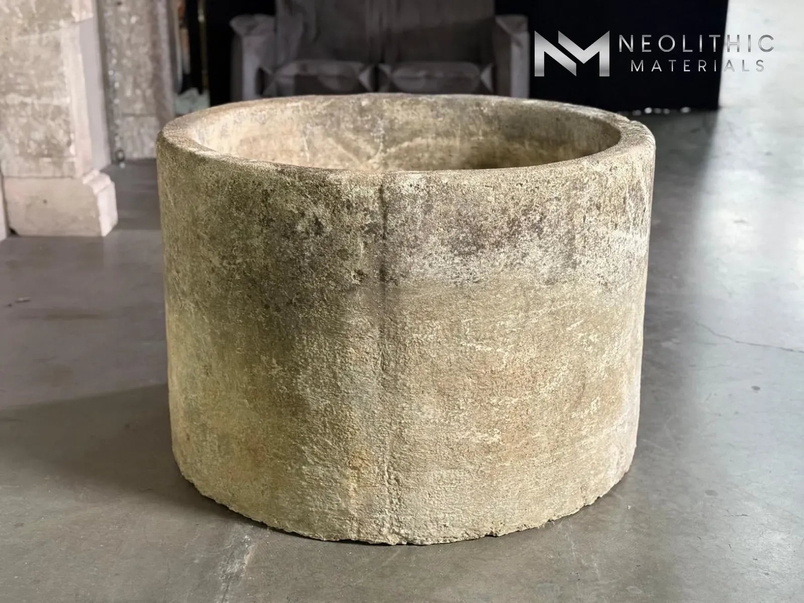 French Antique Limestone Round Trough - Image 3