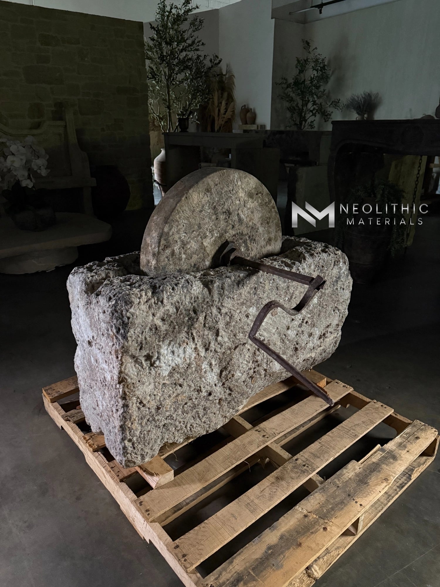 French Antique 19th Century Limestone Mill - Image 3