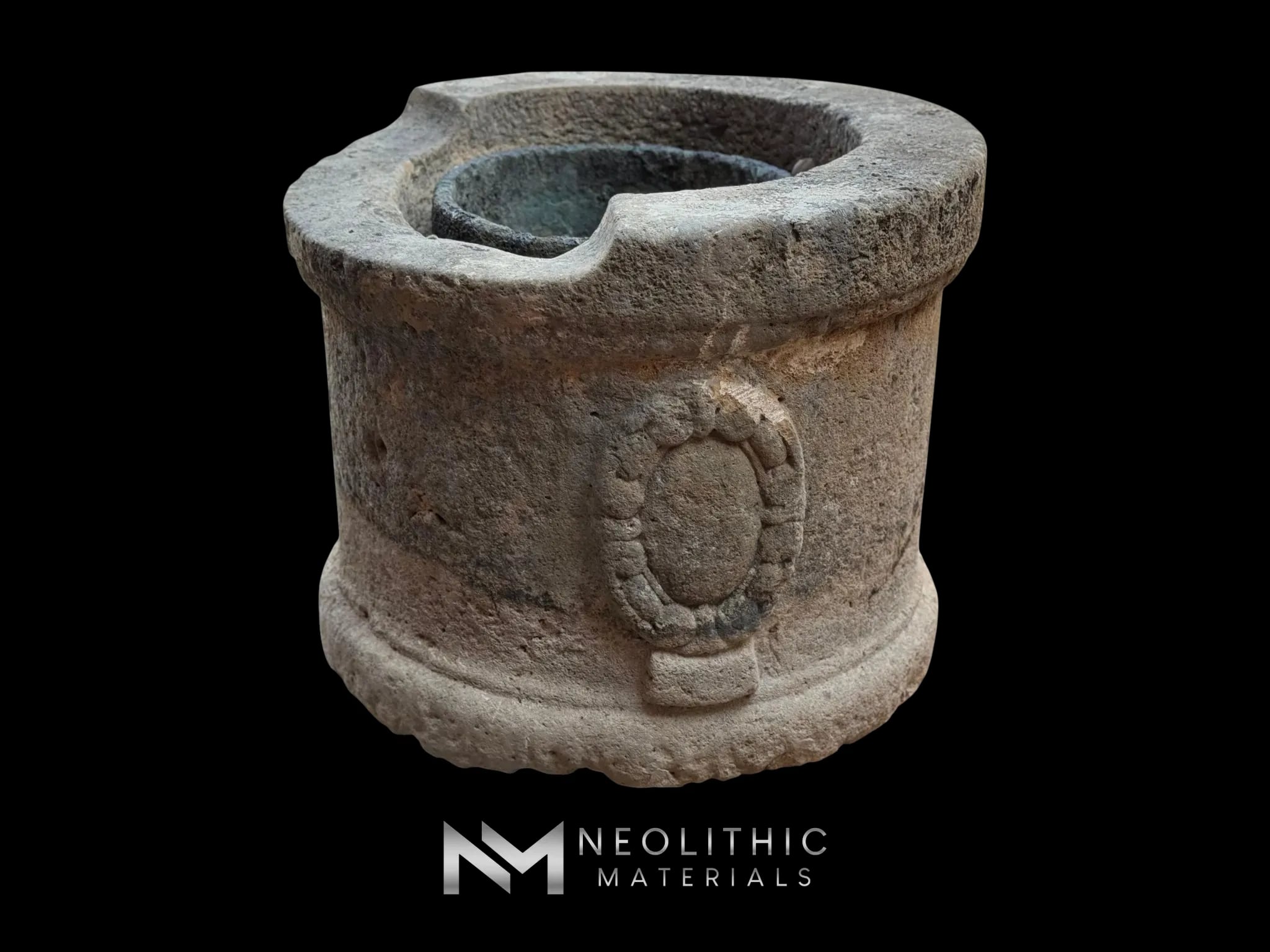 French Antique 18th Century Limestone Well - Image 4