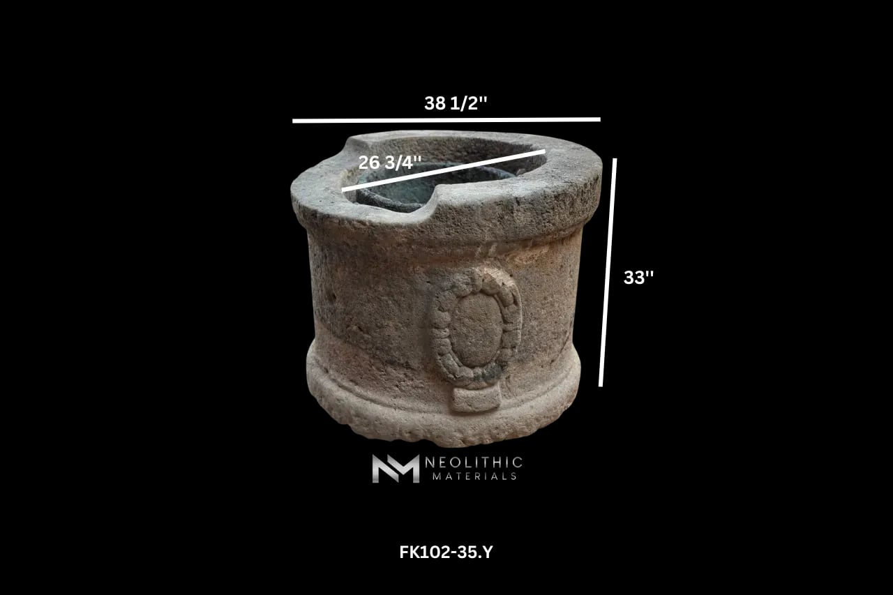 French Antique 18th Century Limestone Well - Image 2