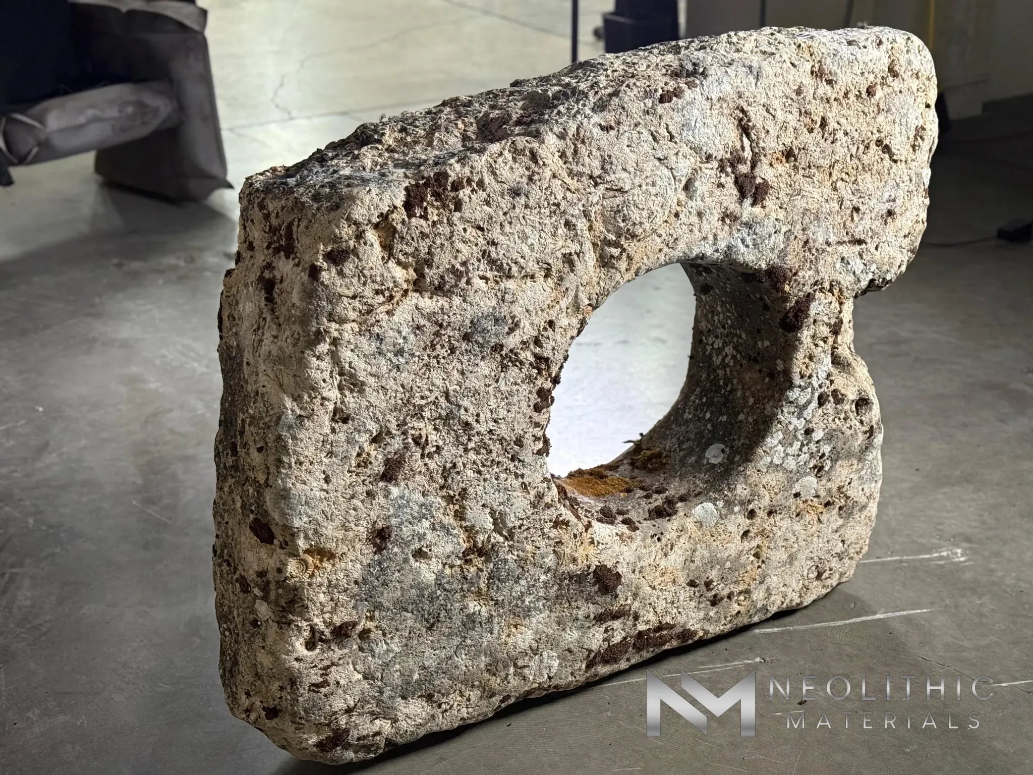 French Antique Limestone Wellhead - Image 4