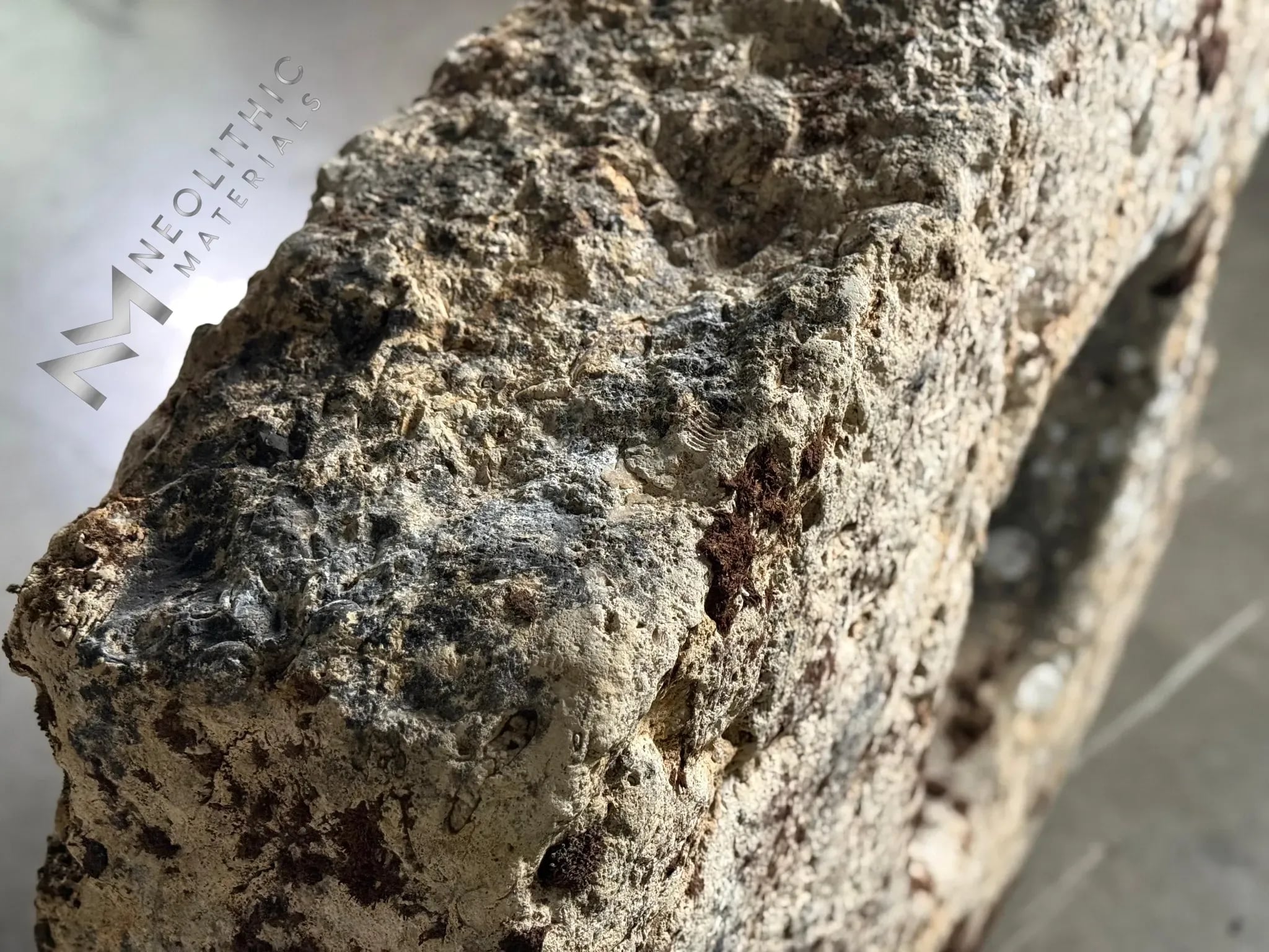 French Antique Limestone Wellhead - Image 7