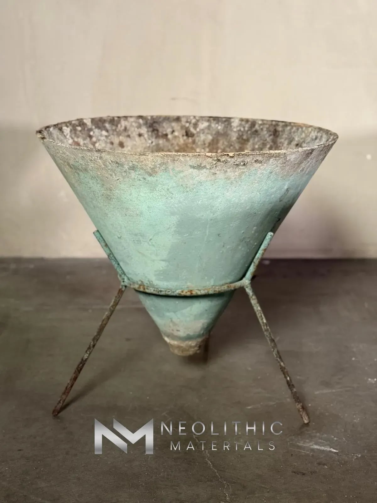 Willy Guhl Conical Planters - Image 4