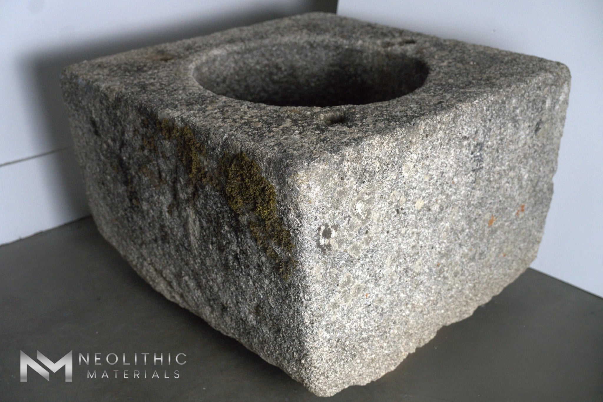 French Antique 18th Century Granite Well