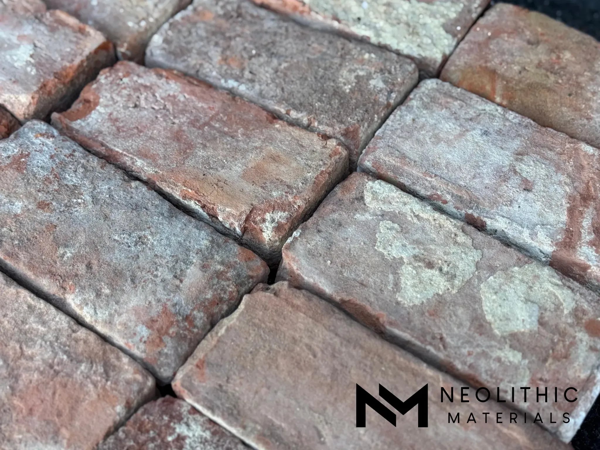 French Antique Red Bricks - Image 2